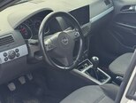 Opel Astra-12