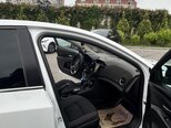 Chevrolet Cruze-11