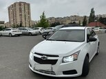 Chevrolet Cruze-1