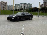 Porsche Panamera 4S-2