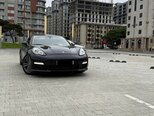 Porsche Panamera 4S-1