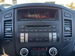 Mitsubishi Pajero-10
