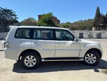 Mitsubishi Pajero-5