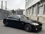 BMW 528-2