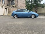 Toyota Prius-8