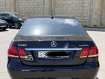 Mercedes E 220-8