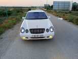 Mercedes E 280 4MATIC-4