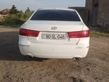 Hyundai Sonata-6