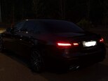 Mercedes E 200 4MATIC-20