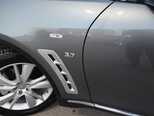 Infiniti QX70-4