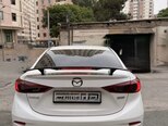 Mazda 3-4