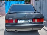 Mercedes 190-4