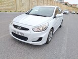 Hyundai Accent-1