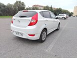 Hyundai Accent-5