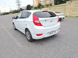 Hyundai Accent-6