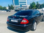 Mercedes E 220-2