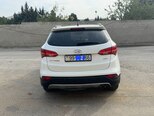 Hyundai Santa Fe-5
