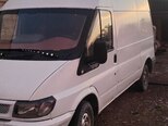 Ford Transit-10