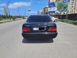 Mercedes E 230-4