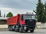 Iveco Trakker-1