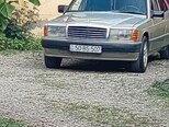 Mercedes 190-4