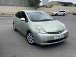 Toyota Prius-9
