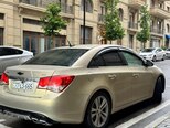 Chevrolet Cruze-13