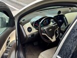 Chevrolet Cruze-19