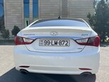 Hyundai Sonata-6
