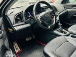 Hyundai Elantra-9