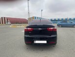 Kia Rio-5