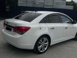 Chevrolet Cruze-11