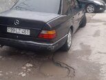 Mercedes E 300-2