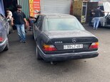 Mercedes E 300-9