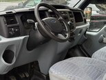 Ford Transit-12