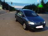 Opel Zafira-2
