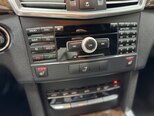 Mercedes E 220-37
