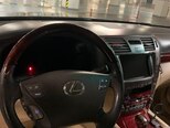 Lexus LS 600h L-19