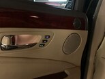 Lexus LS 600h L-17