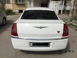 Chrysler 300C-4