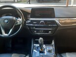 BMW 530e-7