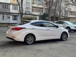 Hyundai Avante-5