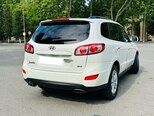 Hyundai Santa Fe-4