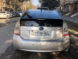 Toyota Prius-4