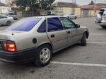 Opel Vectra-12
