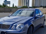 Mercedes E 220-10