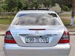 Mercedes E 220-2