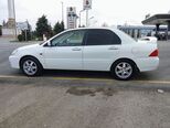 Mitsubishi Lancer-13