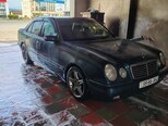 Mercedes E 220-5