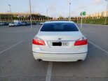 Hyundai Genesis-5